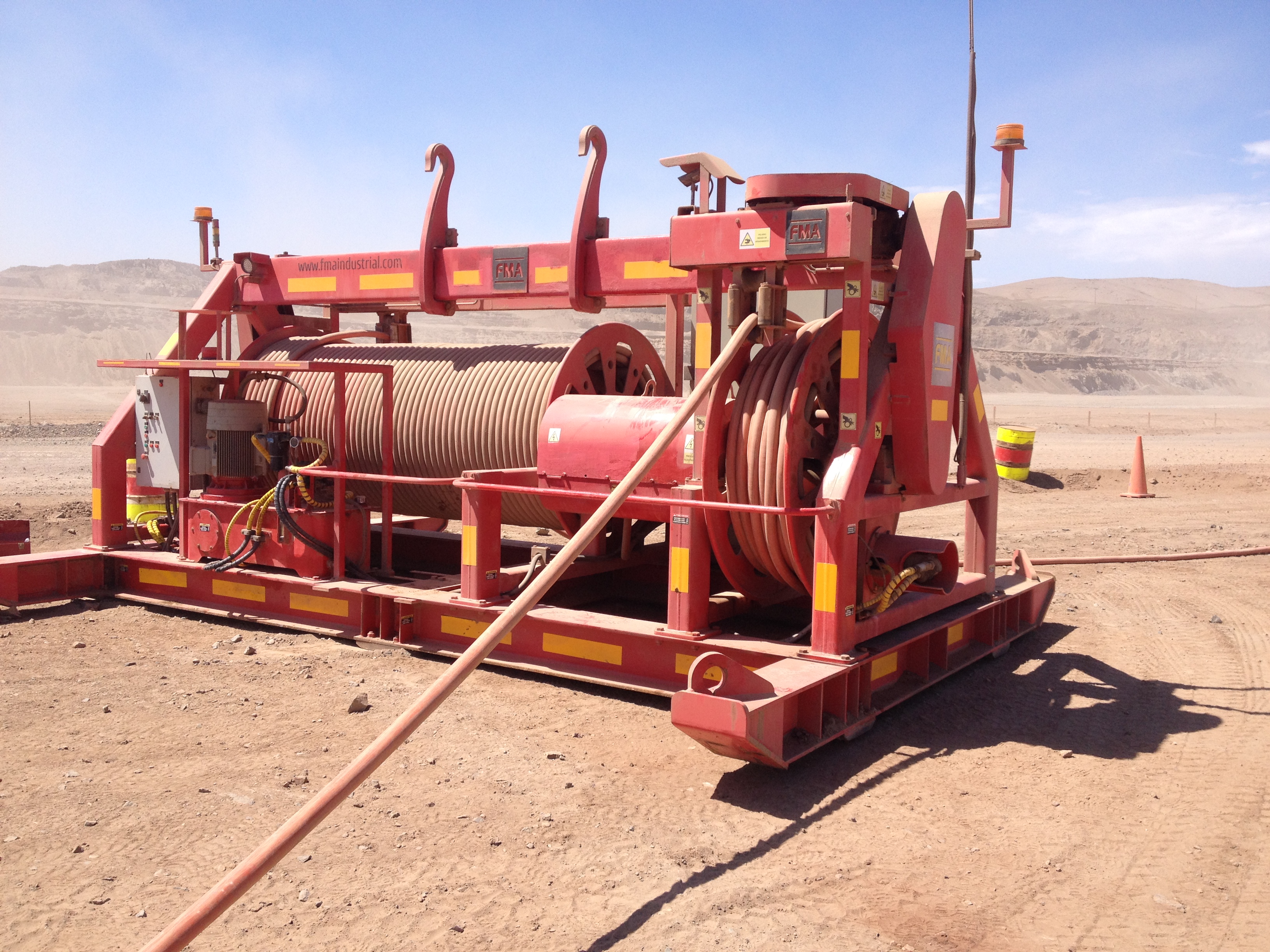Energized Cable Reeler - Fma Industrial